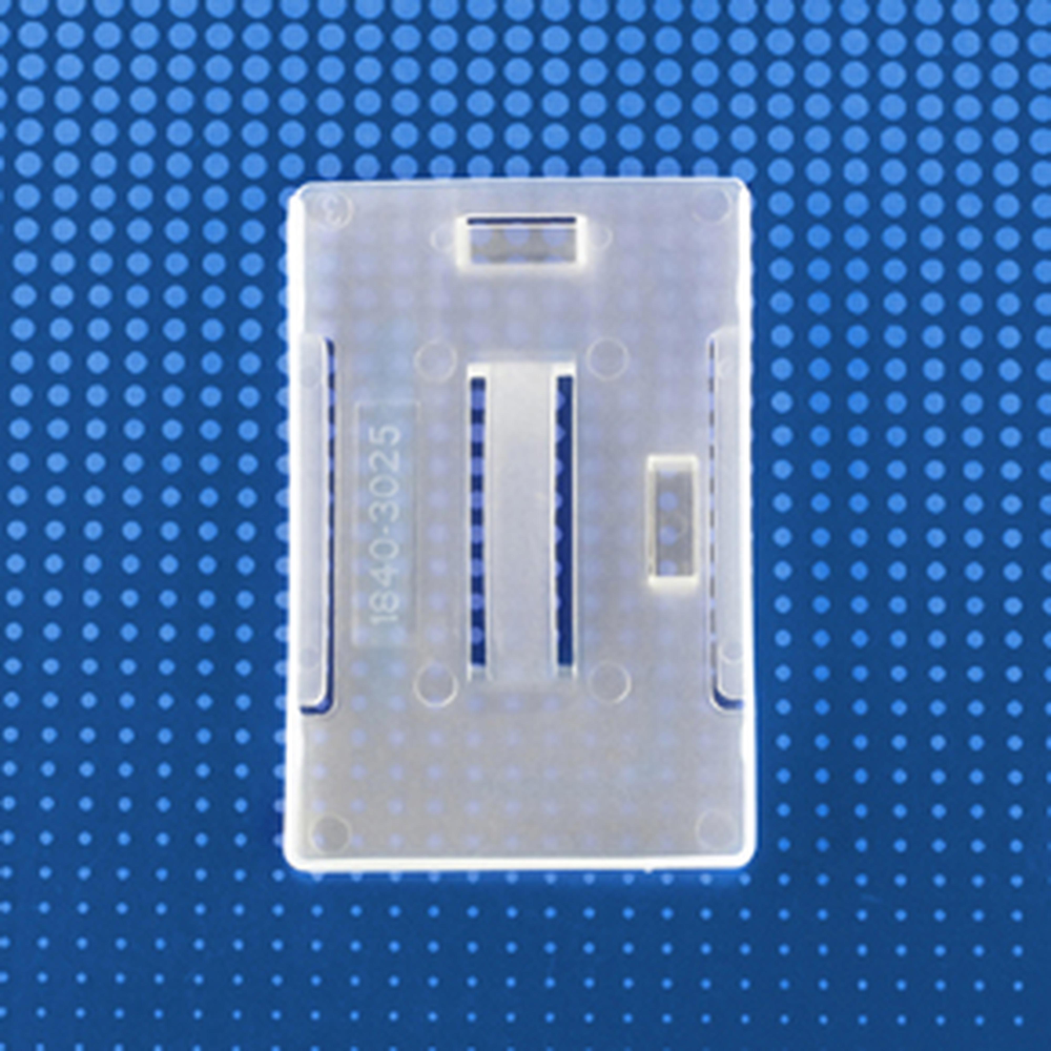 Porte-badge 4 cartes horizontal ou vertical - IPC 91